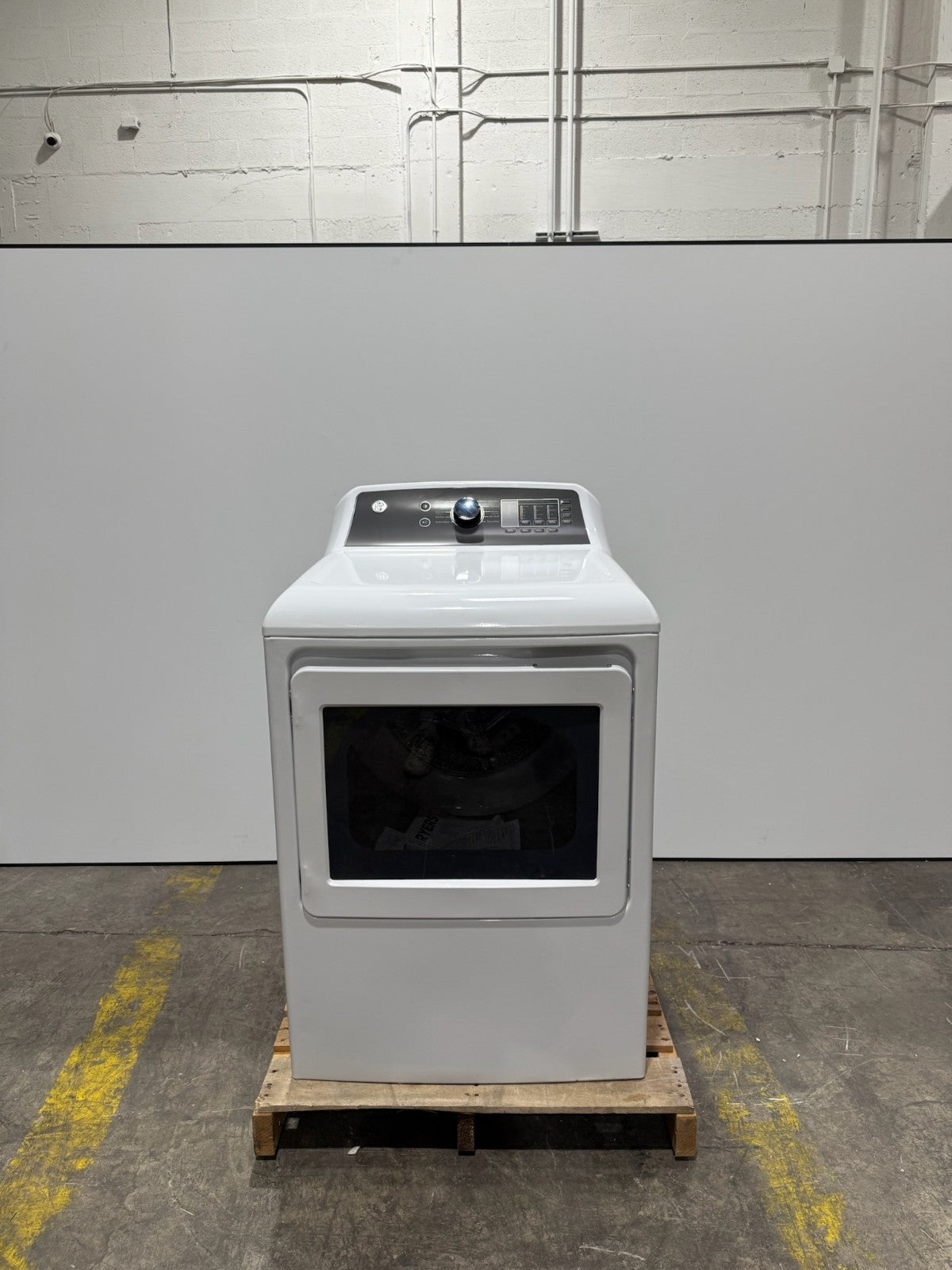 GTD58EBSVWS 27" White 7.4 cu. ft. Front Load Electric Dryer