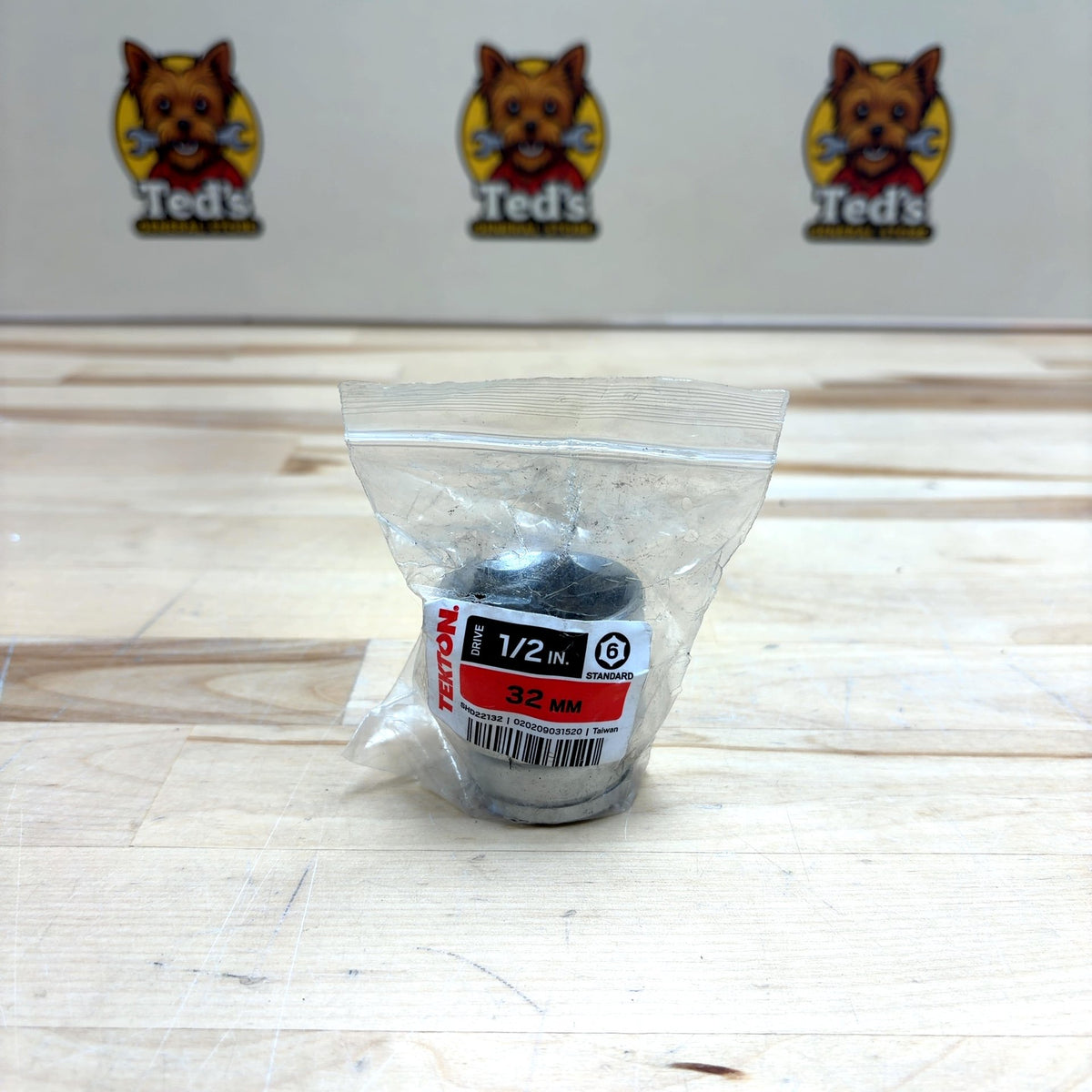1/2 Inch Drive x 32 mm 6-Point Socket - SHD22132