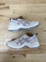 Asics Gel 1090 V2 Womens Trainers Asics  Running Gym Shoes White/Maple Sugar 6