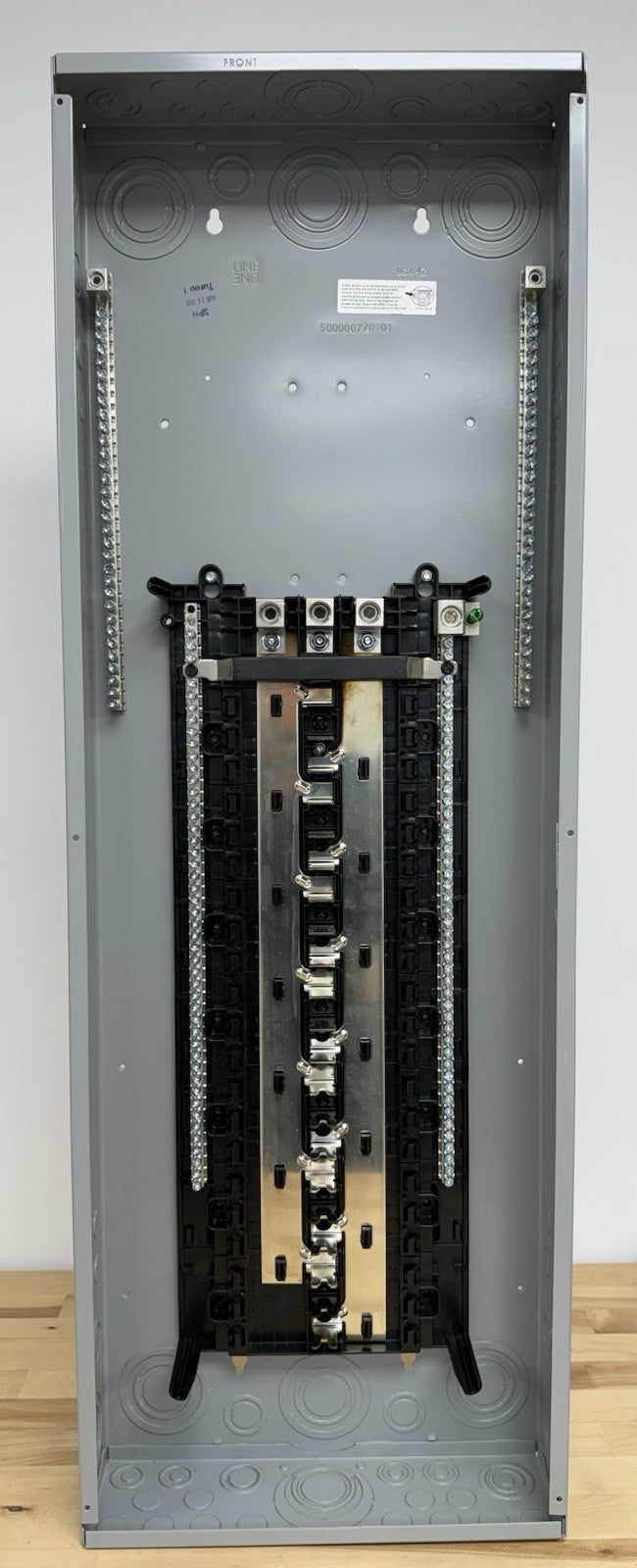 Siemens 3-Phase Main Lug Load Center - 225 Amp P4260L3225CU