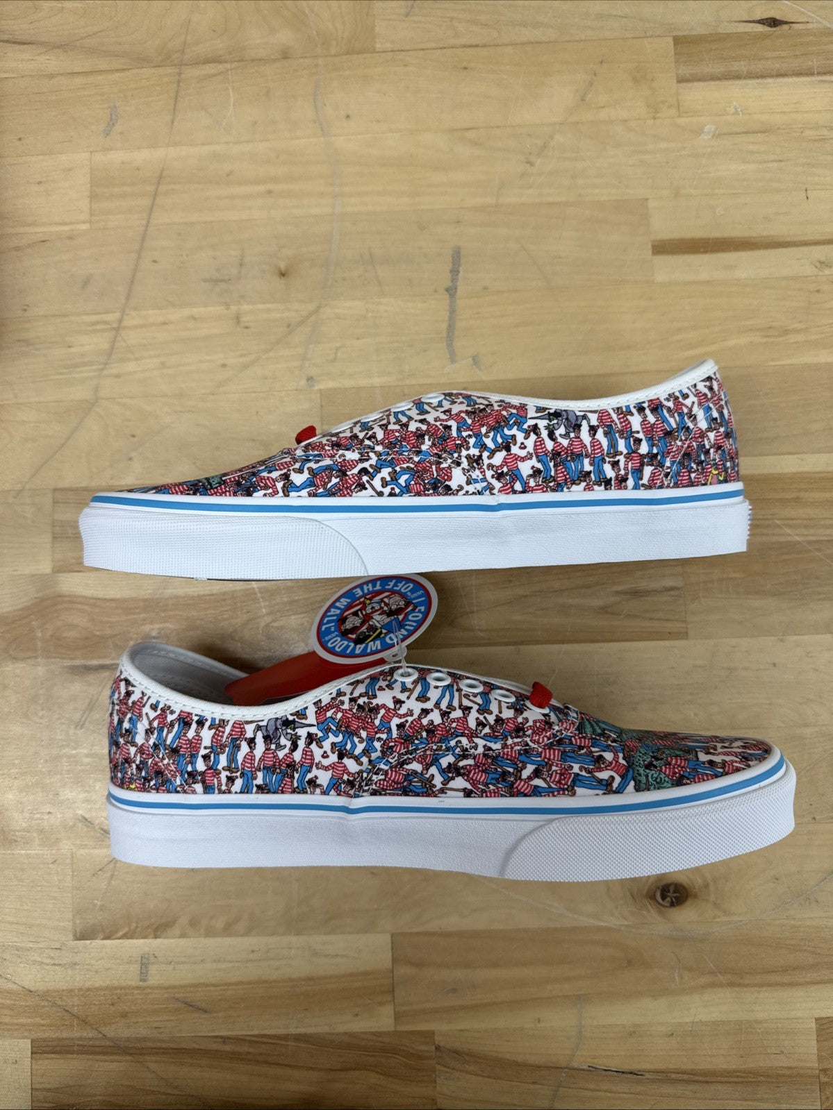 Vans X Where's Waldo Classic Slip-On Shoes Find Steve Beach Mens Size 9.5