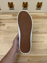 Vans X Where's Waldo Classic Slip-On Shoes Find Steve Beach Mens Size 9.5