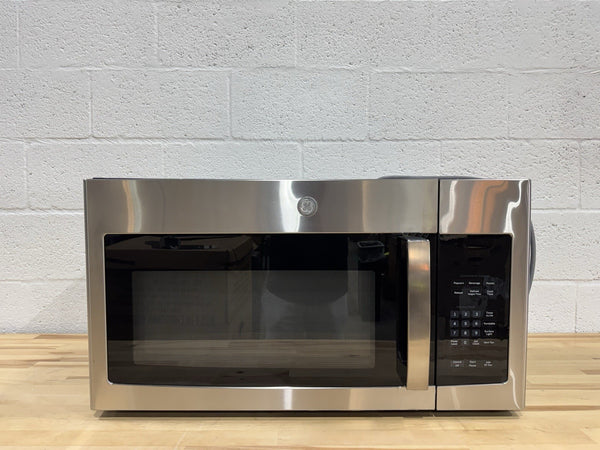 GE 30"" 1000W Stainless Steel Over-the-Range Microwave - SIlver (JVM3162RJSS)
