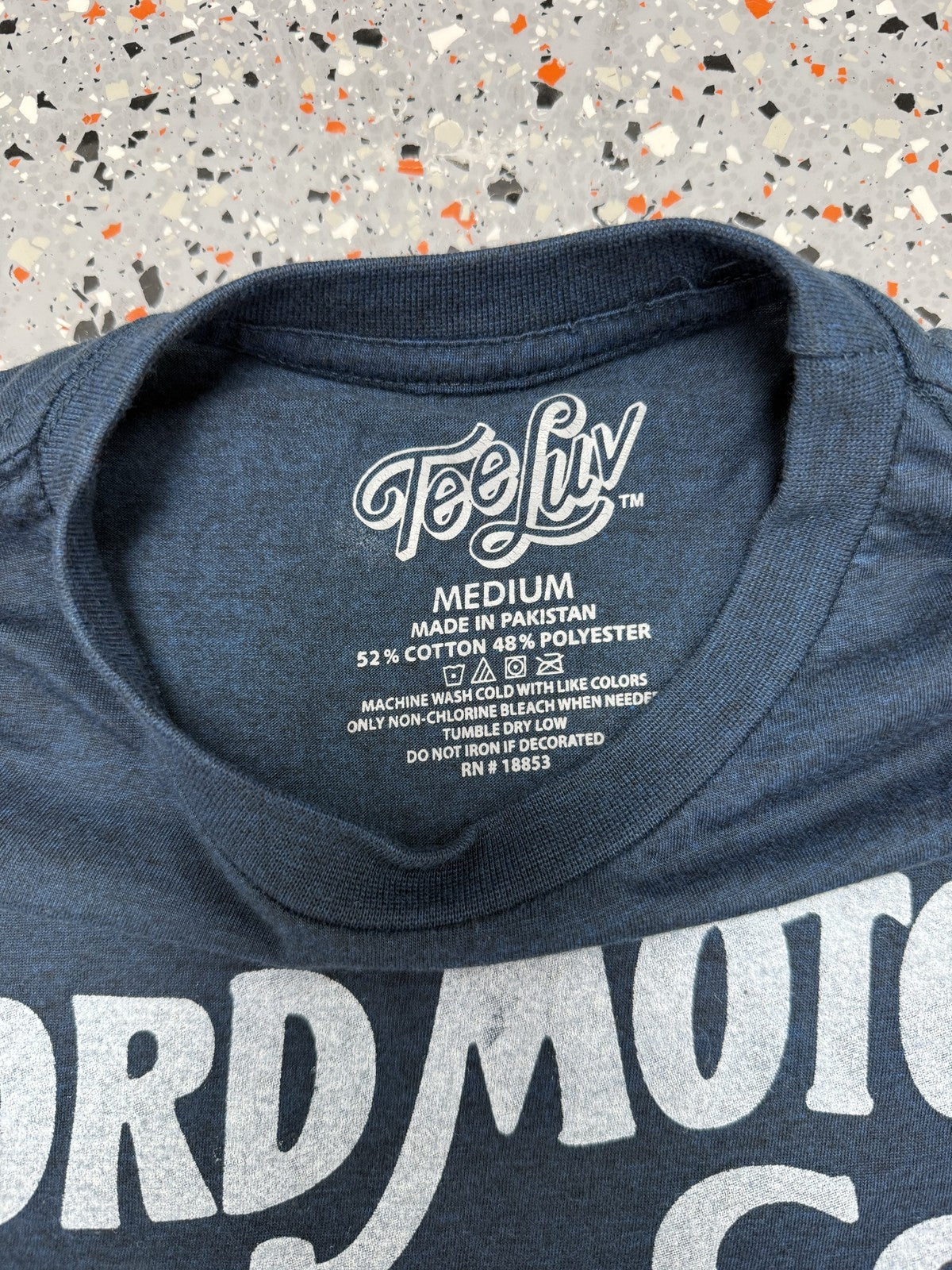 Ford Motor Co. T-Shirt: Detroit Graphic Tee - M