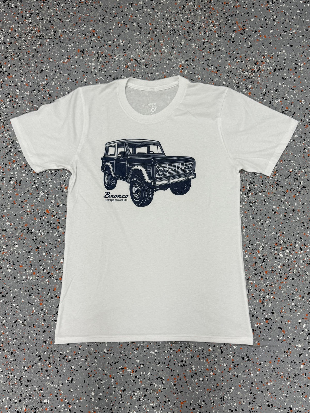 Ford Bronco T-Shirt, Classic Shirt - M