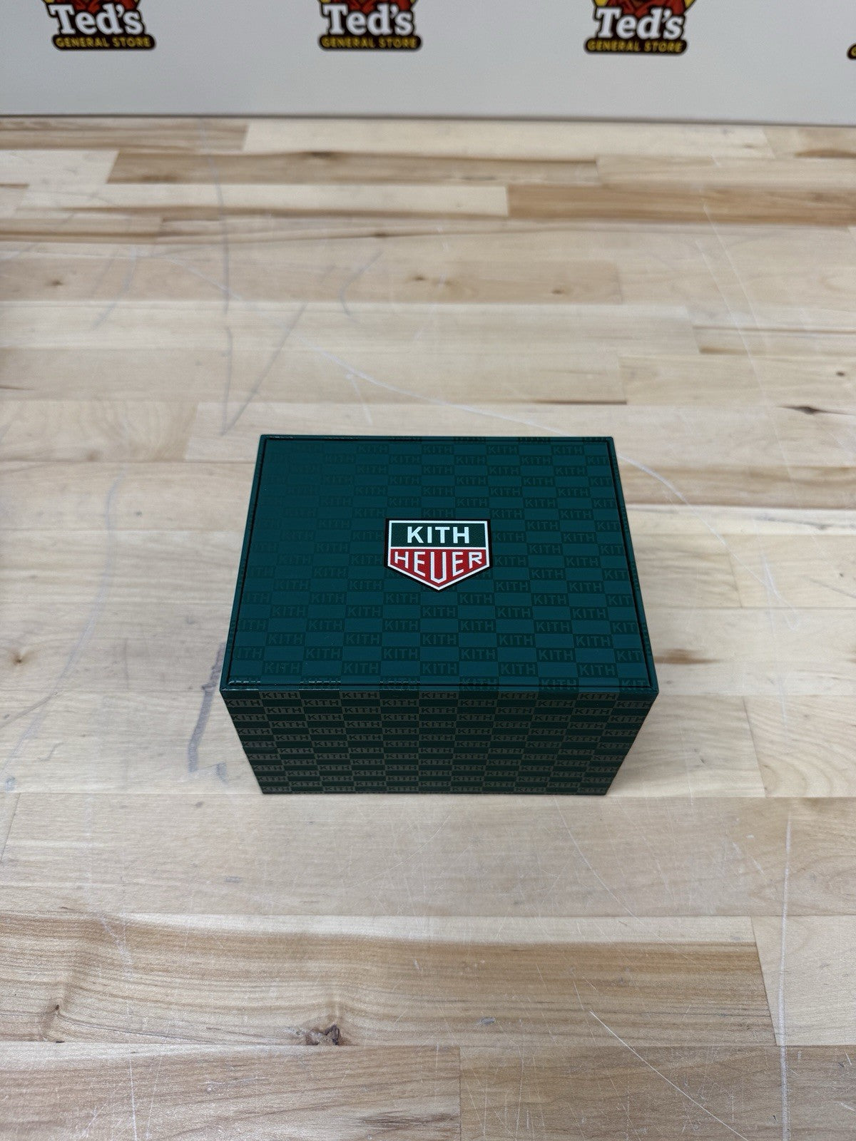 TAG Heuer x Kith Formula 1 Green Limited Edition /825 35mm Box+Papers