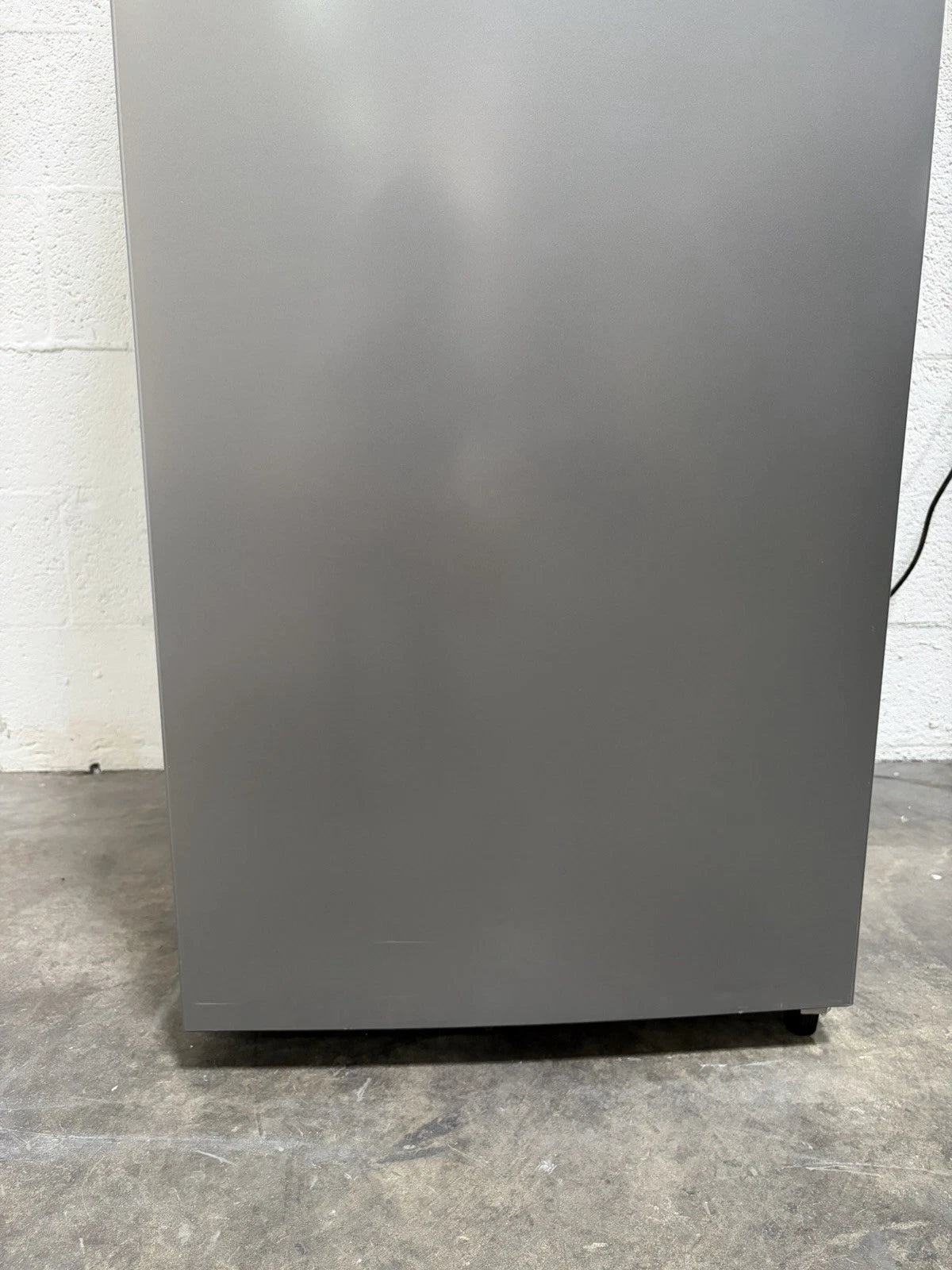 10.2 cu. ft. Garage Ready Convertible Upright Freezer HFU101N1AVE
