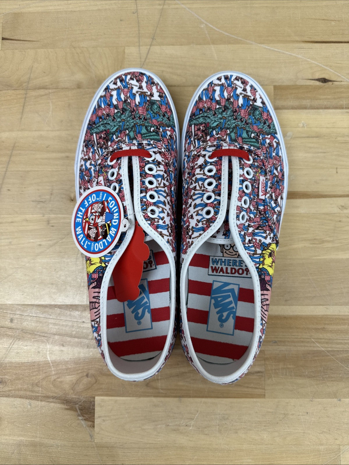 Vans X Where's Waldo Classic Slip-On Shoes Find Steve Beach Mens Size 9.5