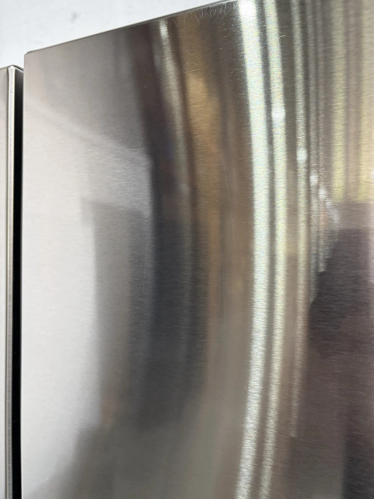 23 cu. ft. Counter Depth 4-Door French Door Refrigerator RF23B7671SR