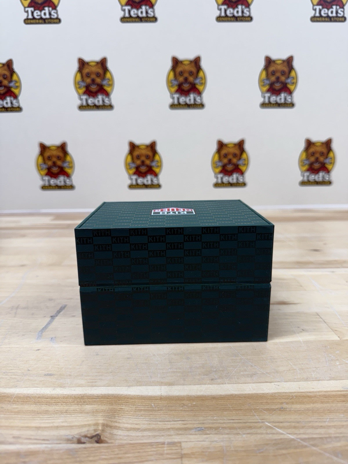 TAG Heuer x Kith Formula 1 Green Limited Edition /825 35mm Box+Papers