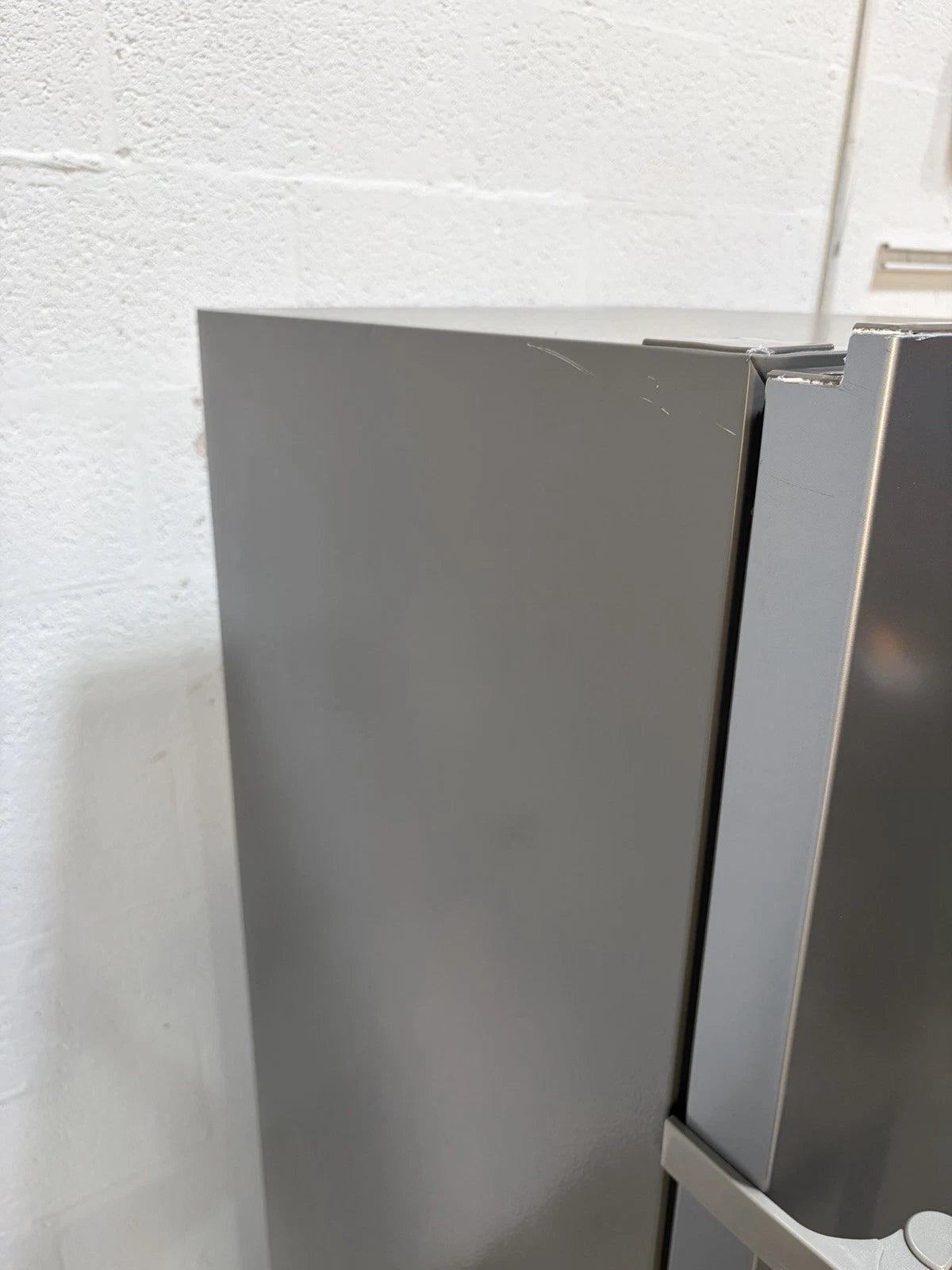 10.2 cu. ft. Garage Ready Convertible Upright Freezer HFU101N1AVE
