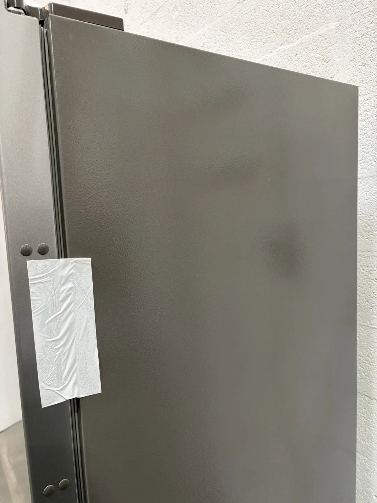 Hisense 17 cu. ft. Garage Ready Frost Free Convertible Upright Freezer OPEN BOX
